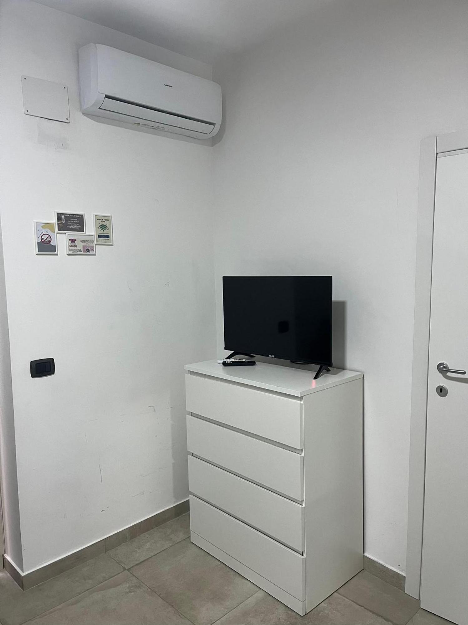 Nadyle House Hotel Naples Luaran gambar